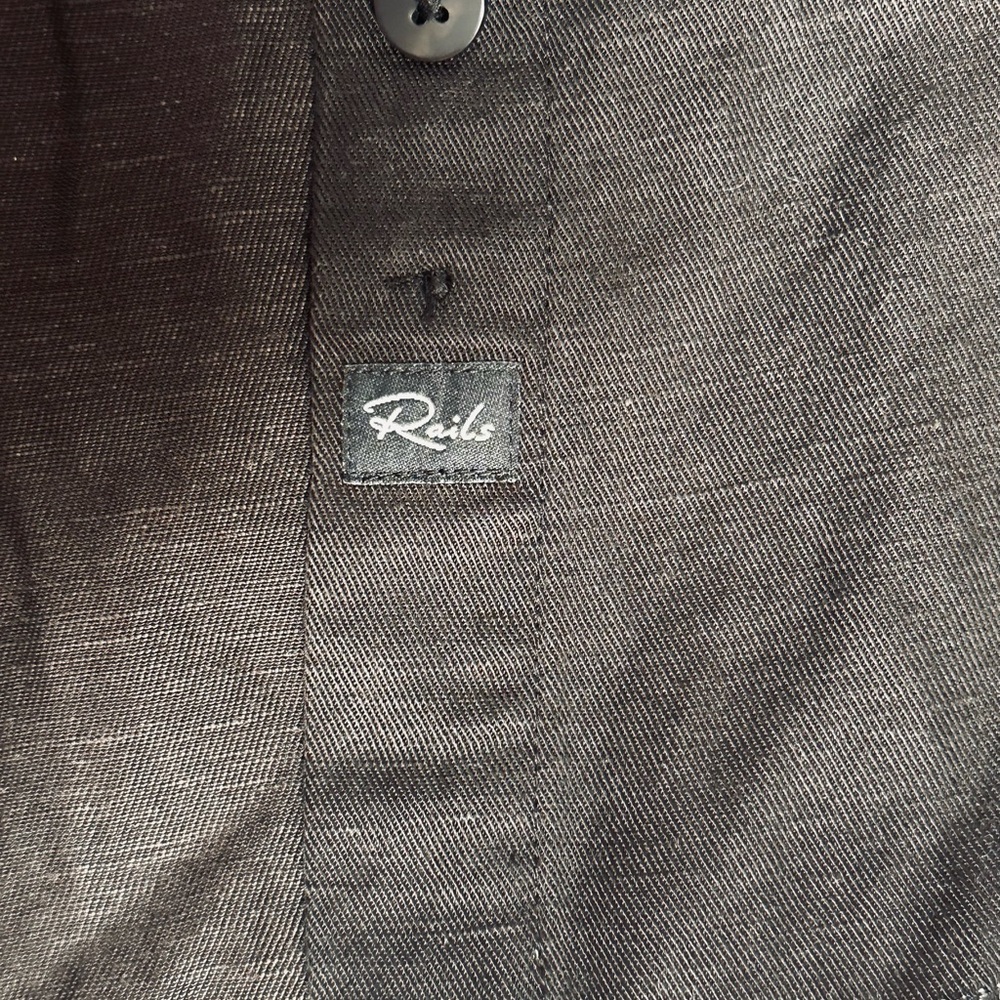 Rails Black Star Women’s Button Down - Picture 8 of 10